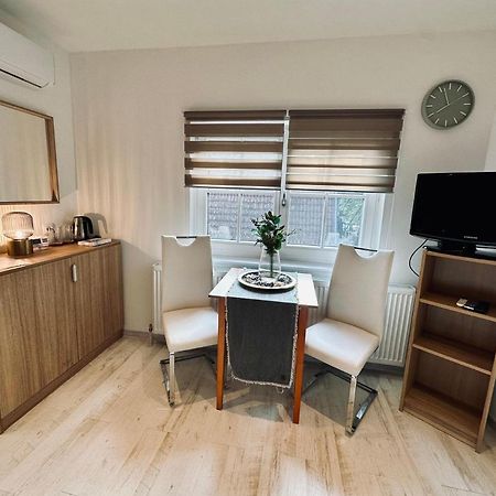 Apartman B Apartment ชิโอฟก ภายนอก รูปภาพ