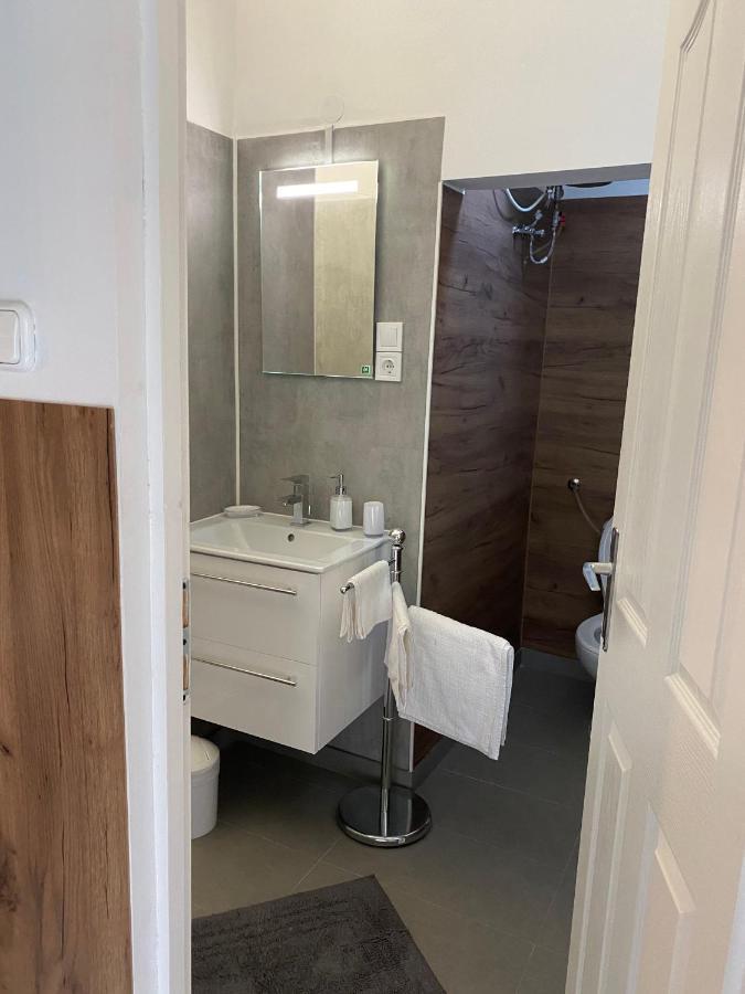 Apartman B Apartment ชิโอฟก ภายนอก รูปภาพ
