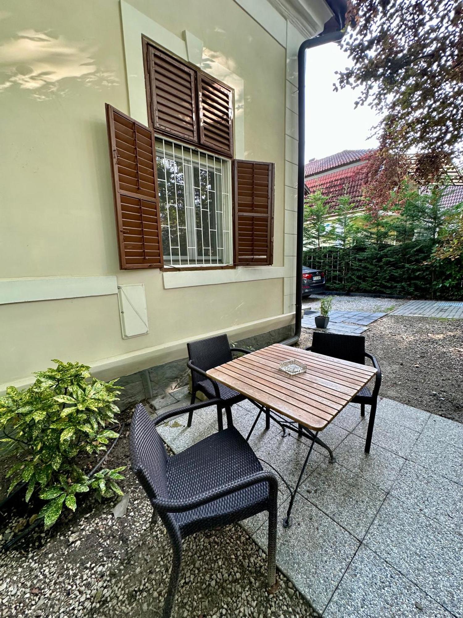 Apartman B Apartment ชิโอฟก ภายนอก รูปภาพ
